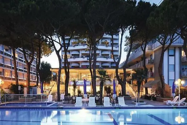 Hotel Ambasciatori Palace Lido di Jesolo 4*,  Italien
