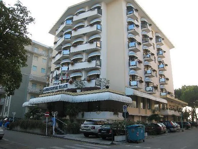 Hotel Ambasciatori Palace Τζεσόλο Λίντο 4*,  Ιταλία