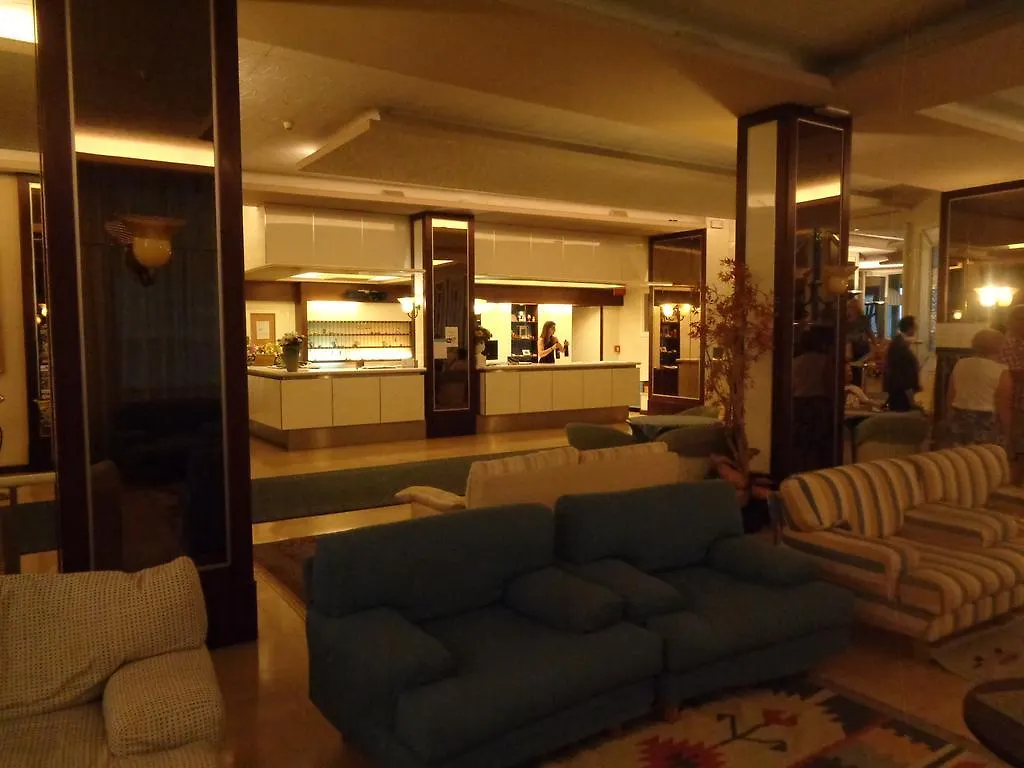 Hotel Ambasciatori Palace Τζεσόλο Λίντο 4*,